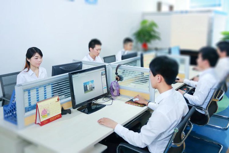 上海网络服务选购指南：一站式打造商务新引擎